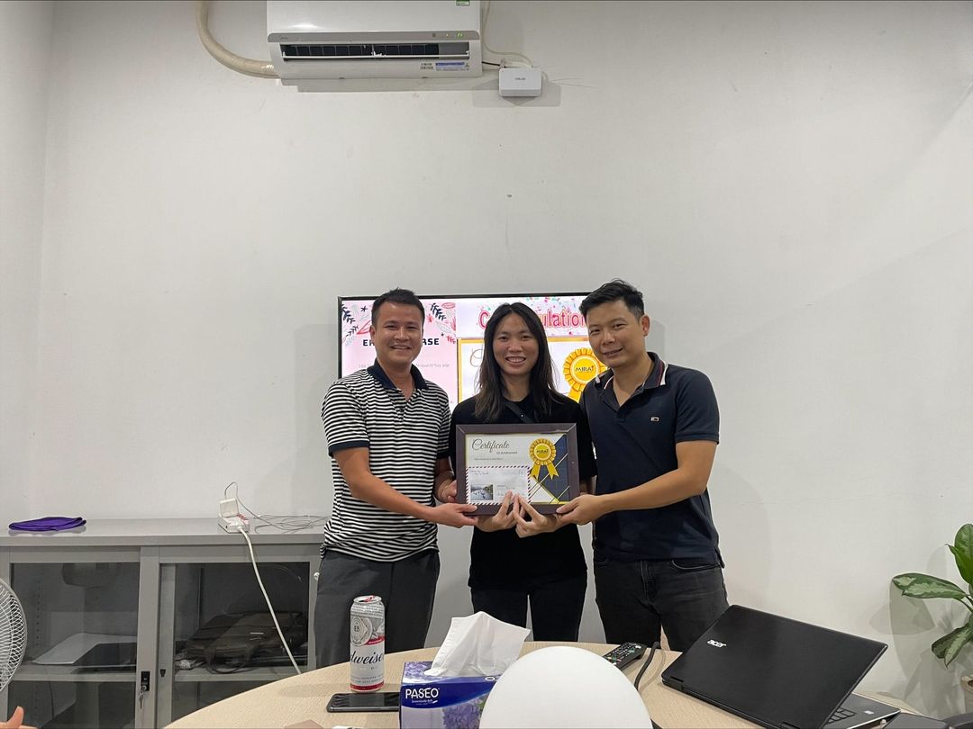 Trao chứng chỉ PME nội bộ Miraisoft